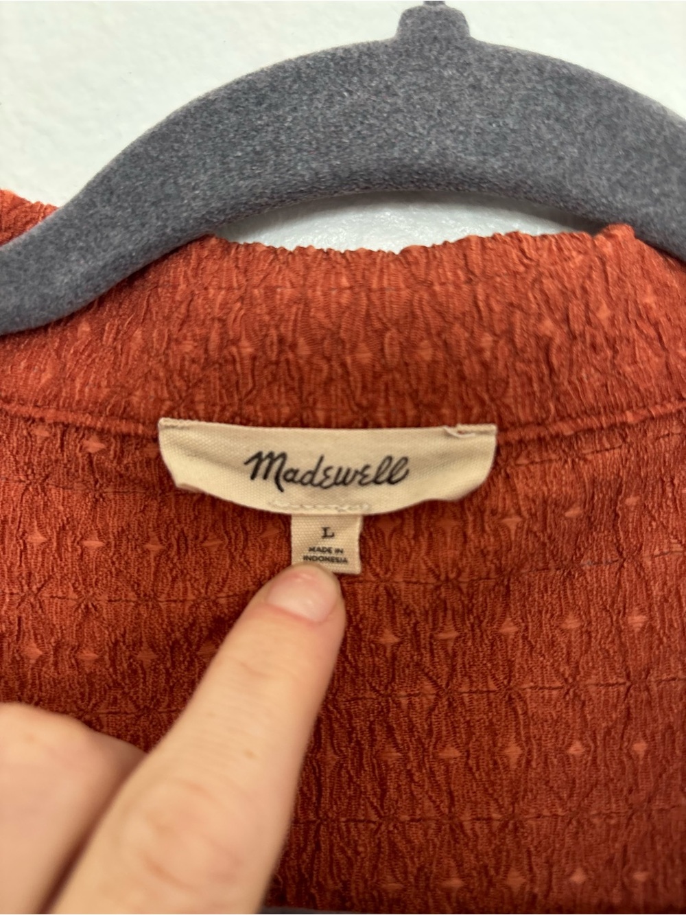 Madewell Rust Textured Short-Sleeve Button-Up - Picture 3 of 4
